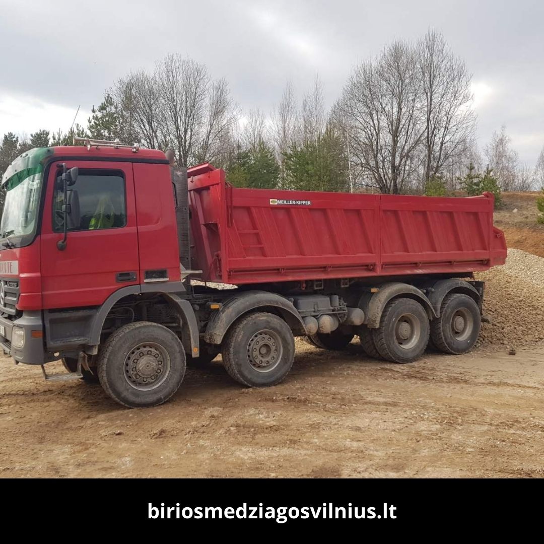 Birios medžiagos, pristatymas, darbai Vilniuje 3
