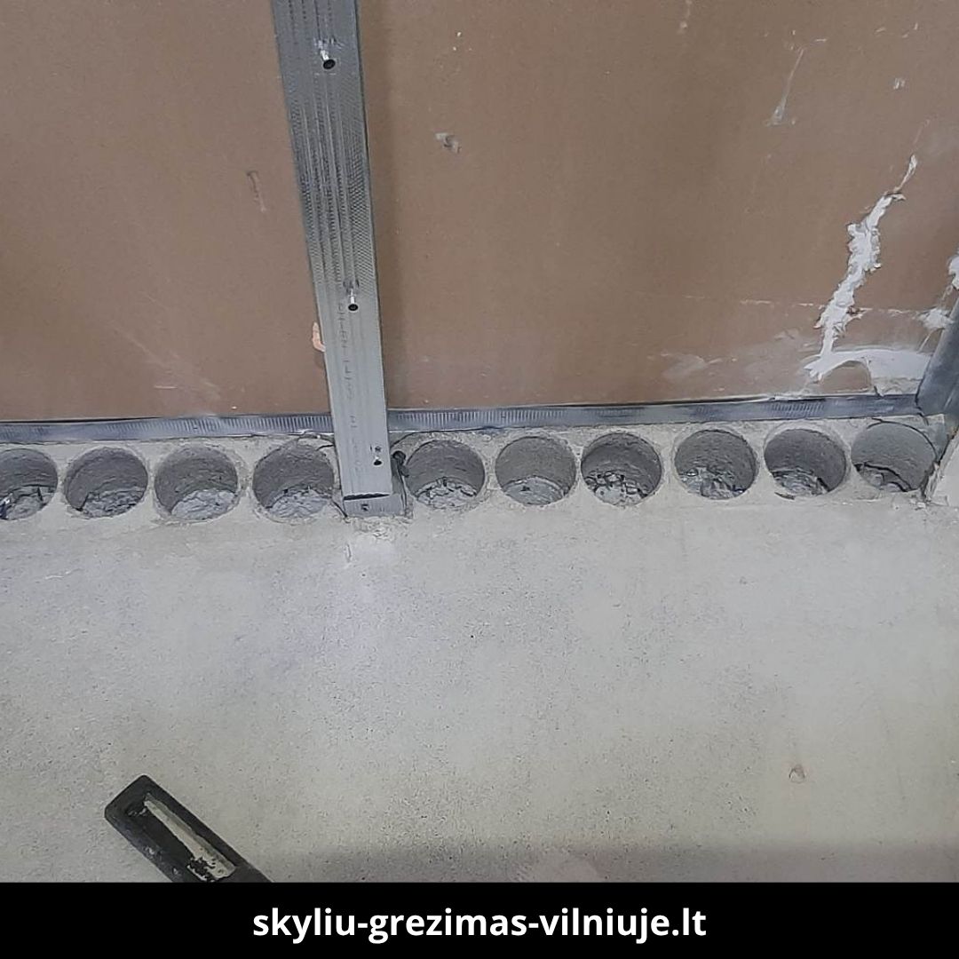 Skylių gręžimas Vilniuje darbai 9