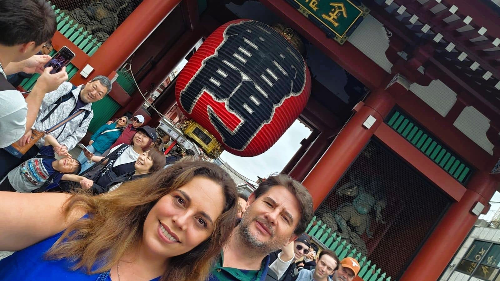 Kaminarimon Gate Asakusa Tokio Japón 2026