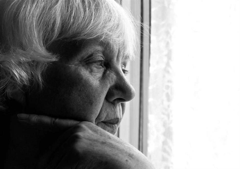 Anziani. Roberto Pezzani: l'isolamento è un rischio che dobbiamo scongiurare. Serve un nuovo welfare capace di allontanarli dalla solitudine
