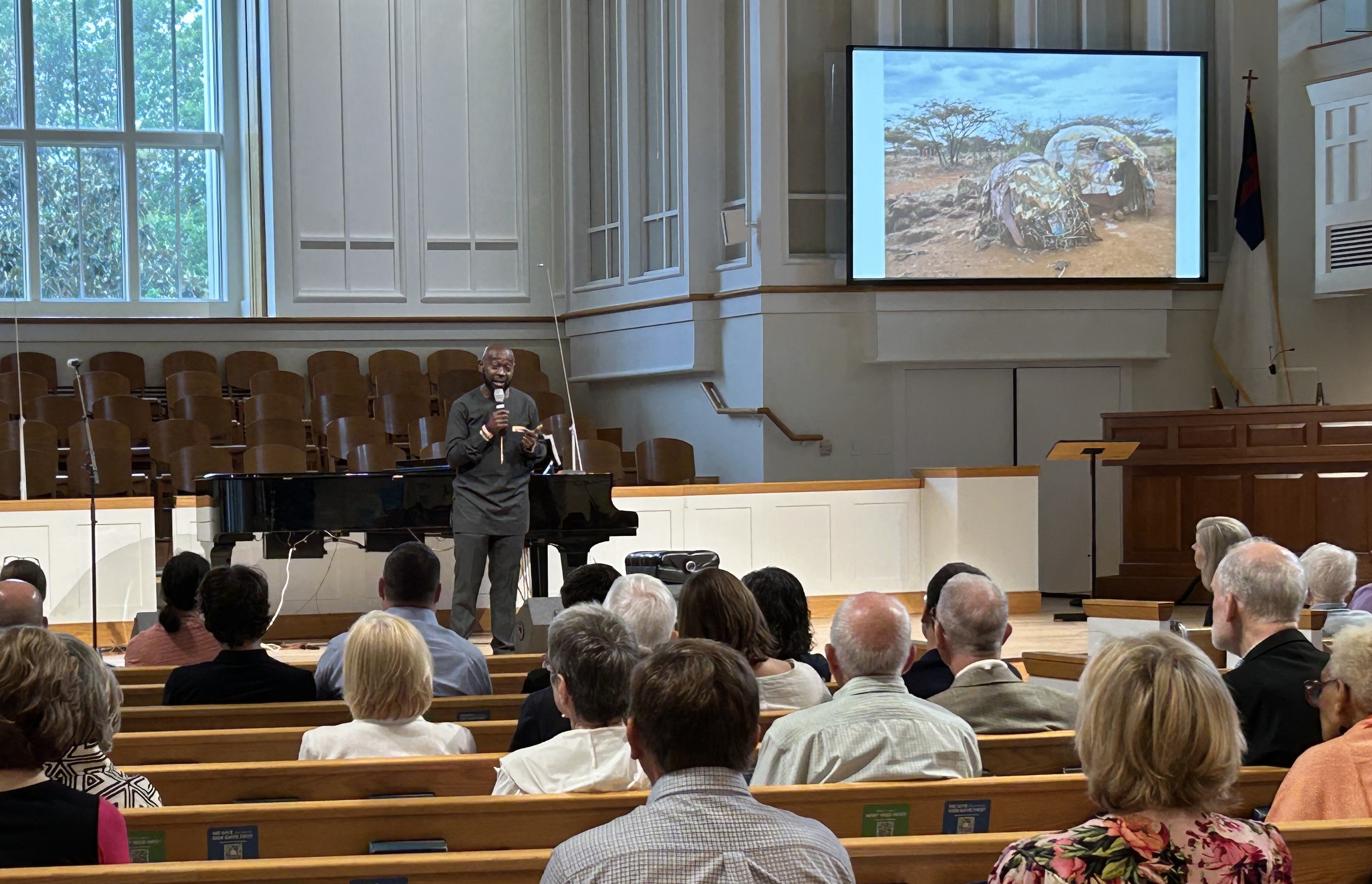 Peter speaking at Vienna Presbyterian Church